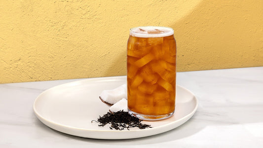 Iced coconut black tea with a light and refreshing flavor.